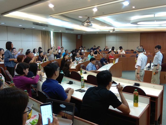 2017/06/16 Prof. Wenpin Tsai (The Pennsylvania State University): Extending Competitive Dynamics Research: Micro and Macro IntegrationImage