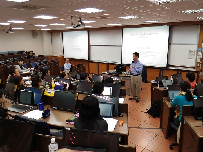 106/12/21-22【學術研討Mplus工作坊】Prof. Gordon Cheung圖片