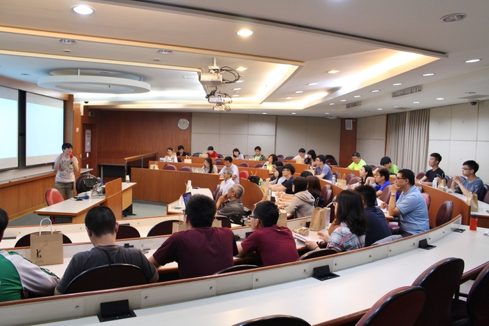 105/05/05(四)Building state-of-art machine learning driven application圖片