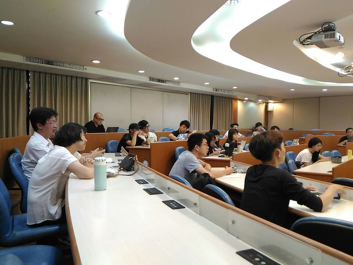 106/06/09-08/25商務數據分析暑期課程圖片