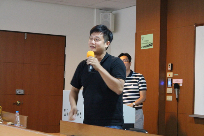 2017/10/02 Dr. Chih-Wei Hsieh: More Blessed to Give Than to Receive? Evidence of Giver Success in Career Advancement from Taiwanese Female Civil ServantsImage
