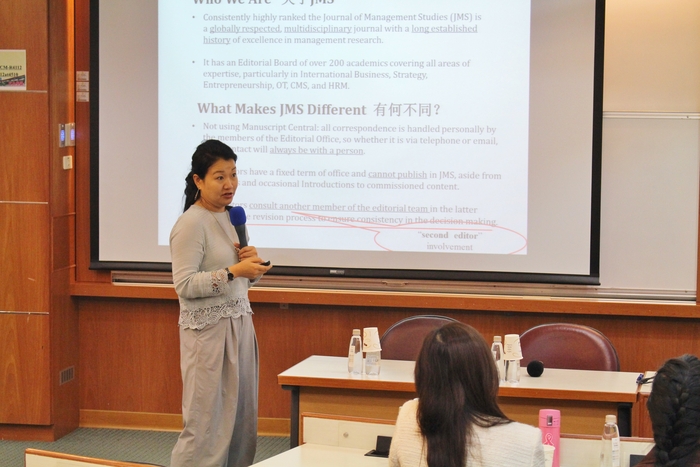105/12/29(四)APJM主編呂文珍教授/JMS副主編魏立群教授圖片