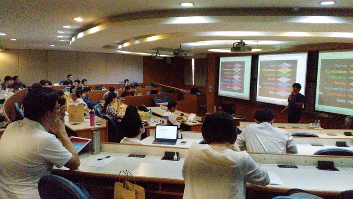 107/04/20(五)  統計分析工作坊：利用視覺化工具探索資料關係圖片