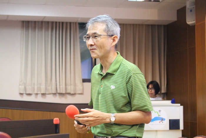 2016/04/28 Evaluation of Professor in Department of Management  Orientation-Image