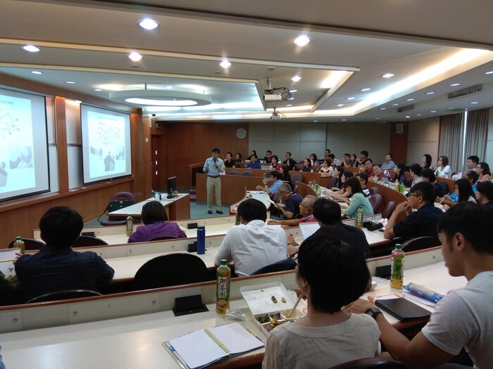 106/06/16(五) Prof. Wenpin Tsai (The Pennsylvania State University): Extending Competitive Dynamics Research: Micro and Macro Integration圖片