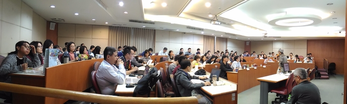 106/11/23、12/14 管院大數據分析資源暨平台使用說明會圖片