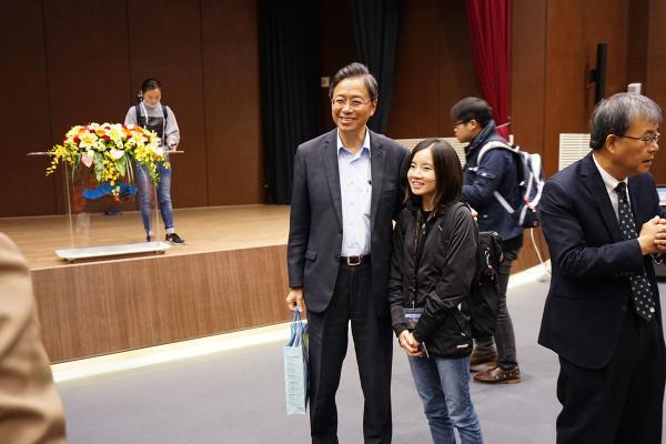 105/12/15(四) 張善政董事長「台灣推動大數據的經驗與願景」圖片