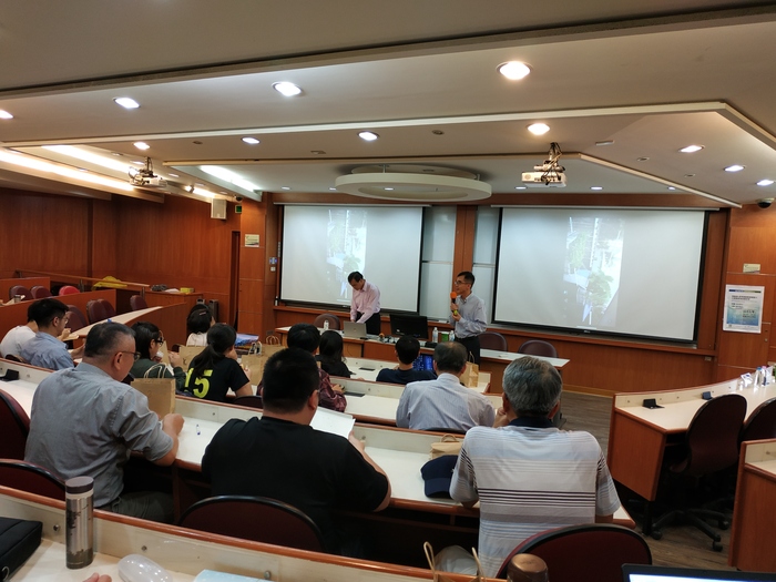 107/11/08/ (四) 物聯網，區塊鍊與教育機器人之實務應用經驗分享图片