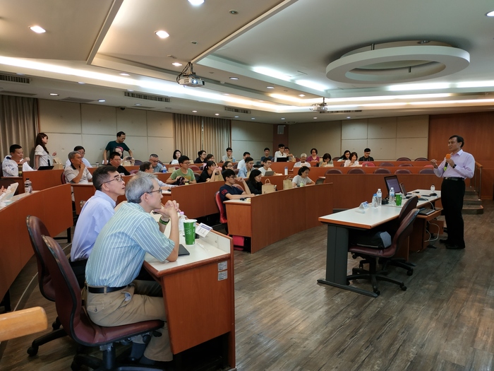 107/11/08/ (四) 物聯網，區塊鍊與教育機器人之實務應用經驗分享图片